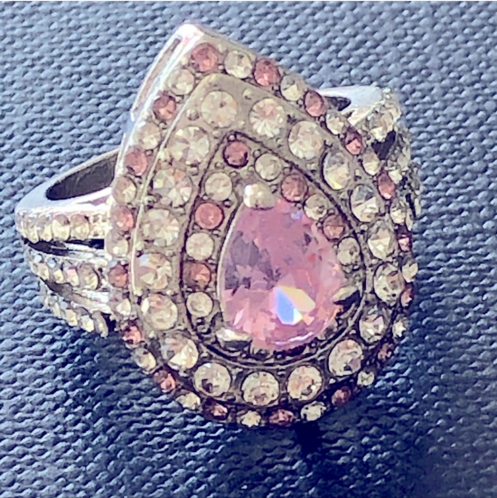 .925 SILVER TEARDROP PINK SAPPHIRE ZIRCONIA COCKTAIL RING SIZE 6 c